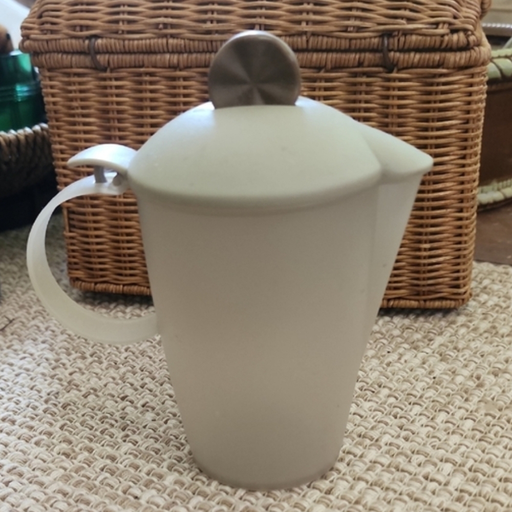 Elegant Cream Teapot